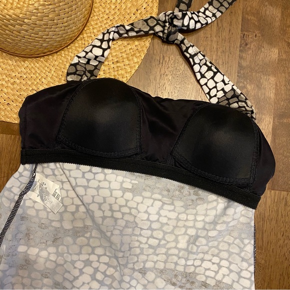 Magicsuit Tankini Halter 2 piece Swimsuit Size 8 in Grey/White/Black - Picture 6 of 13